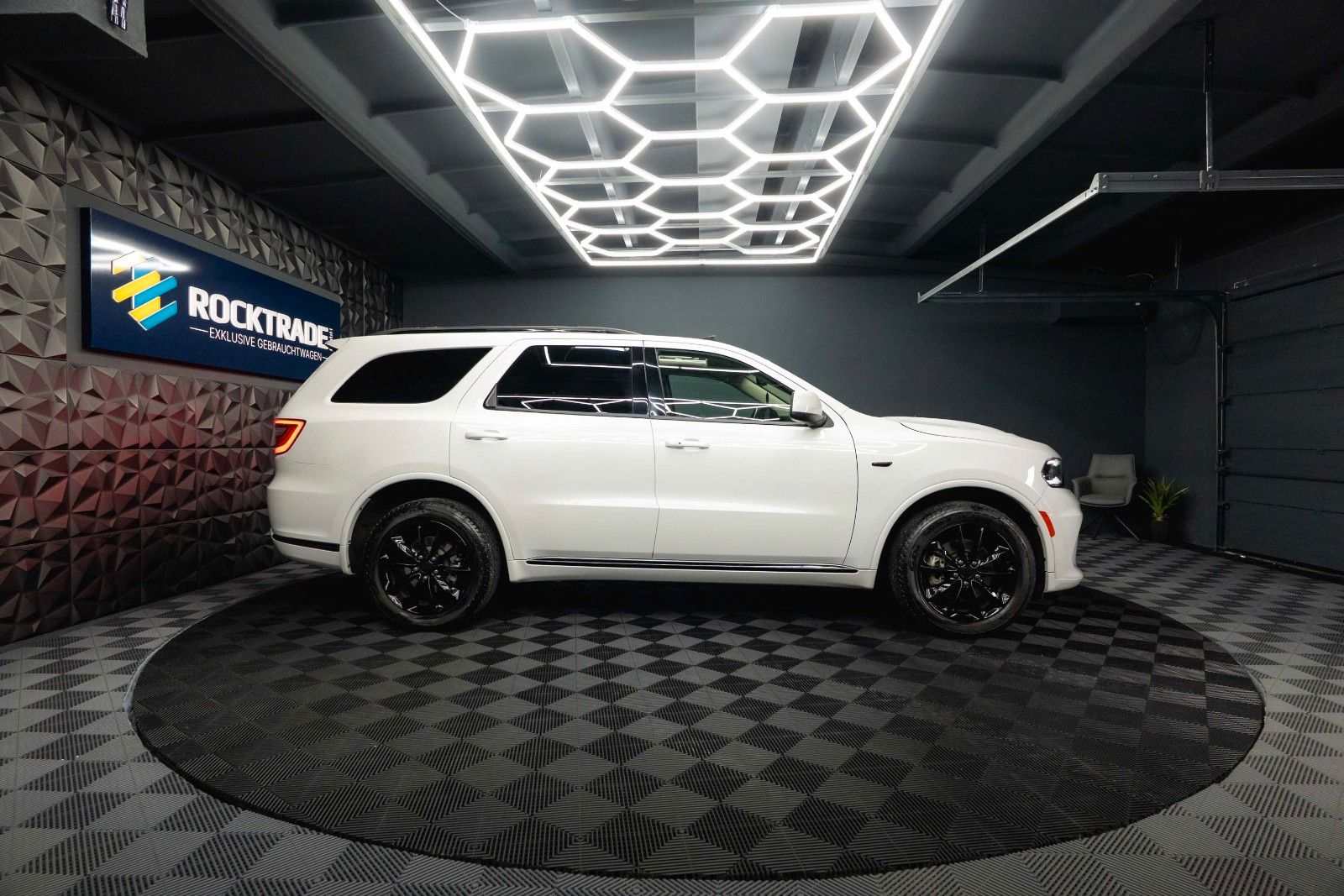 Fahrzeugabbildung Dodge Durango 3.6 V6 R/T 4x4 Night-Paket SRT Styling