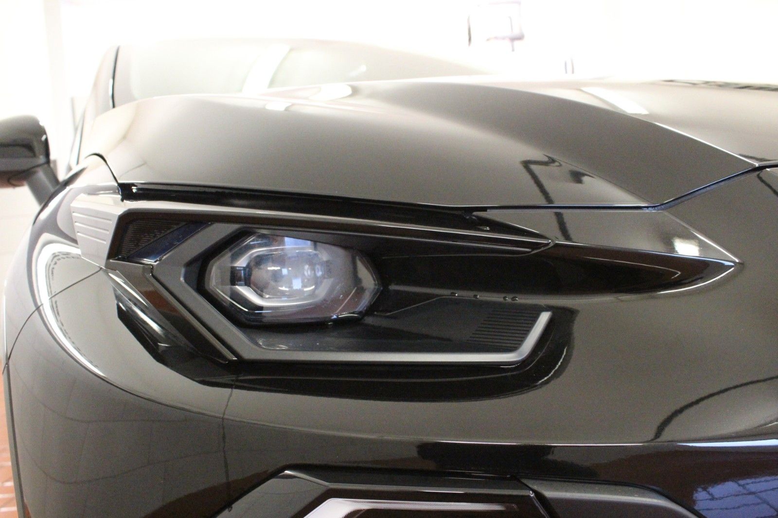 Fahrzeugabbildung Renault Clio VI TCe 115 EDC Esprit Alpine *Neues Modell*