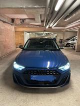 Audi A1 40 TFSI S tronic S line Sportback S line - Audi A1 Gebrauchtwagen in München