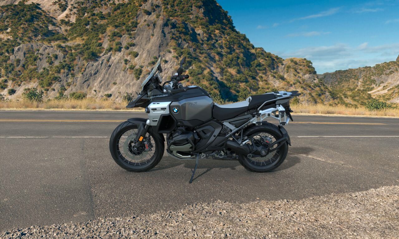 Fahrzeugabbildung BMW R 1300 GS Adventure Triple Black ASA 3 Pakete Ad