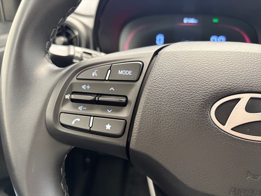 Fahrzeugabbildung Hyundai i10 1.0 Select Facelift Fernlichtass. Kam. Navi