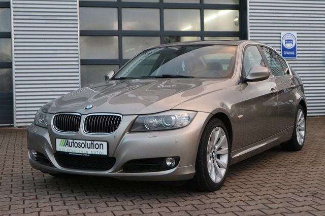 BMW 330i *XENON*SCHIEBEDACH*KEYLESS*NAVI-PROF.*PDC*