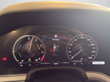 Volkswagen Touareg - 10