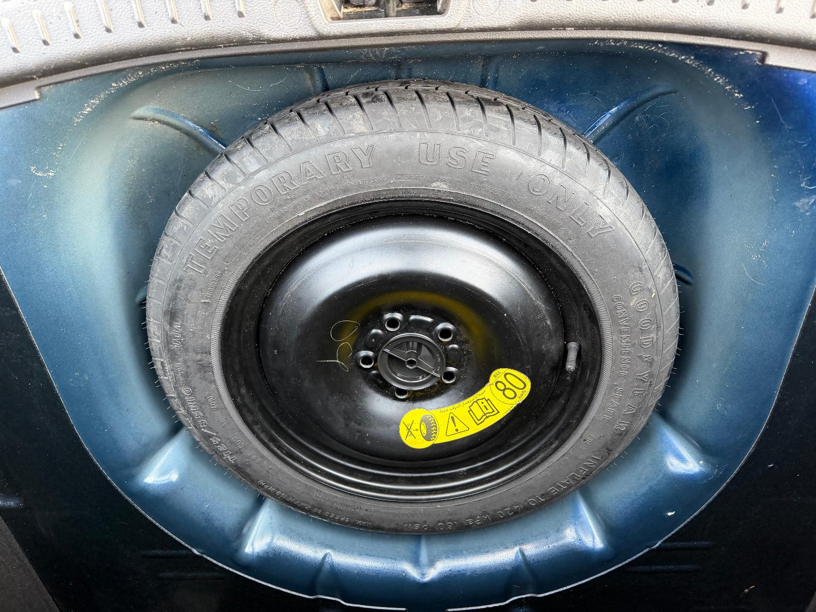 Ford Focus 2011 — photo 18