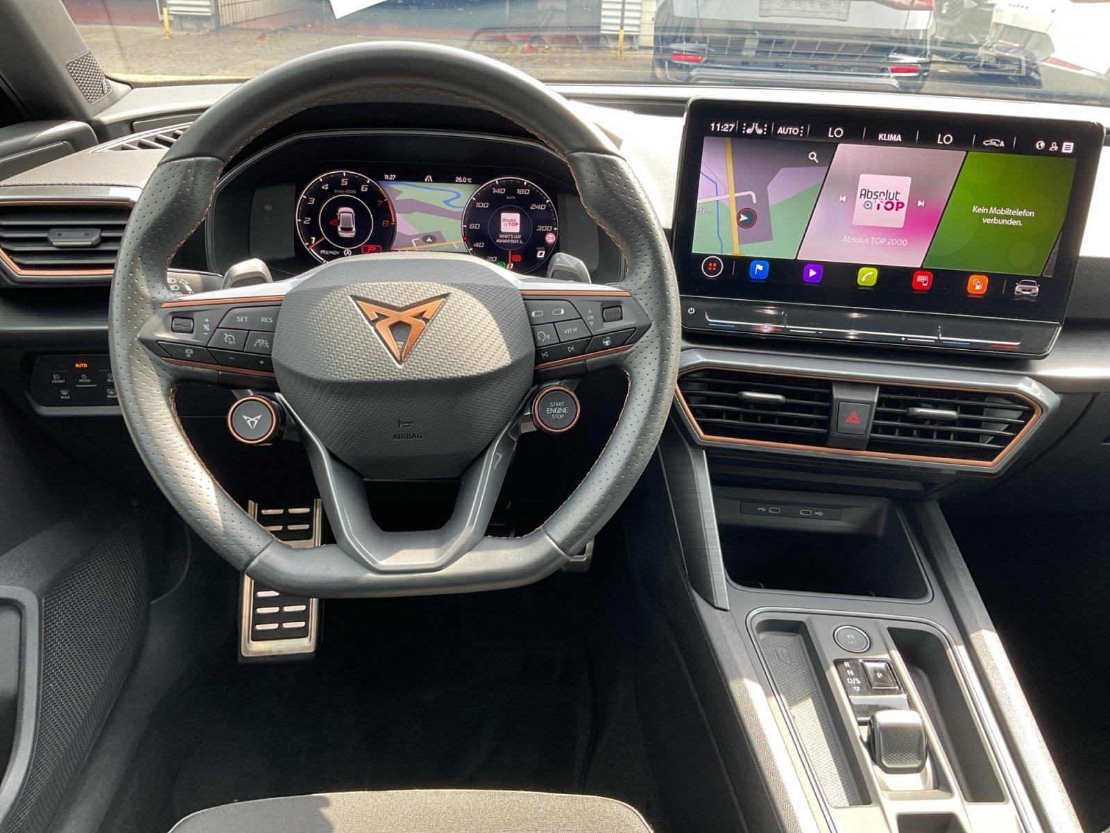 Cupra Leon 2.0 TSI DSG ACC + LED-SCHEINWERFER LM 19Z