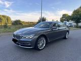 BMW 730Ld xDrive *SCHECKHEFT*TOP GEPFLEGT* - BMW 7er Reihe Gebrauchtwagen in Hamburg