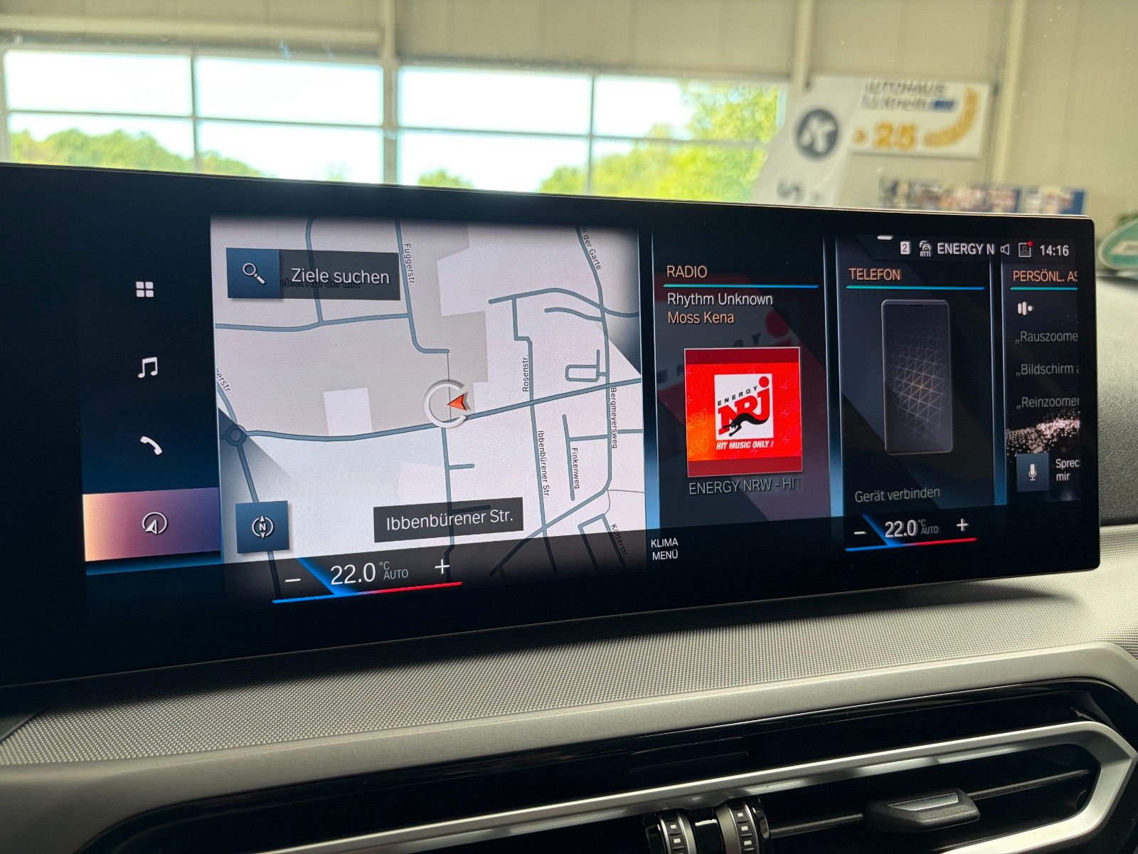 BMW 318 d Touring Automatik/AHK/SHADOW/WIDE/ACC/LED foto 16