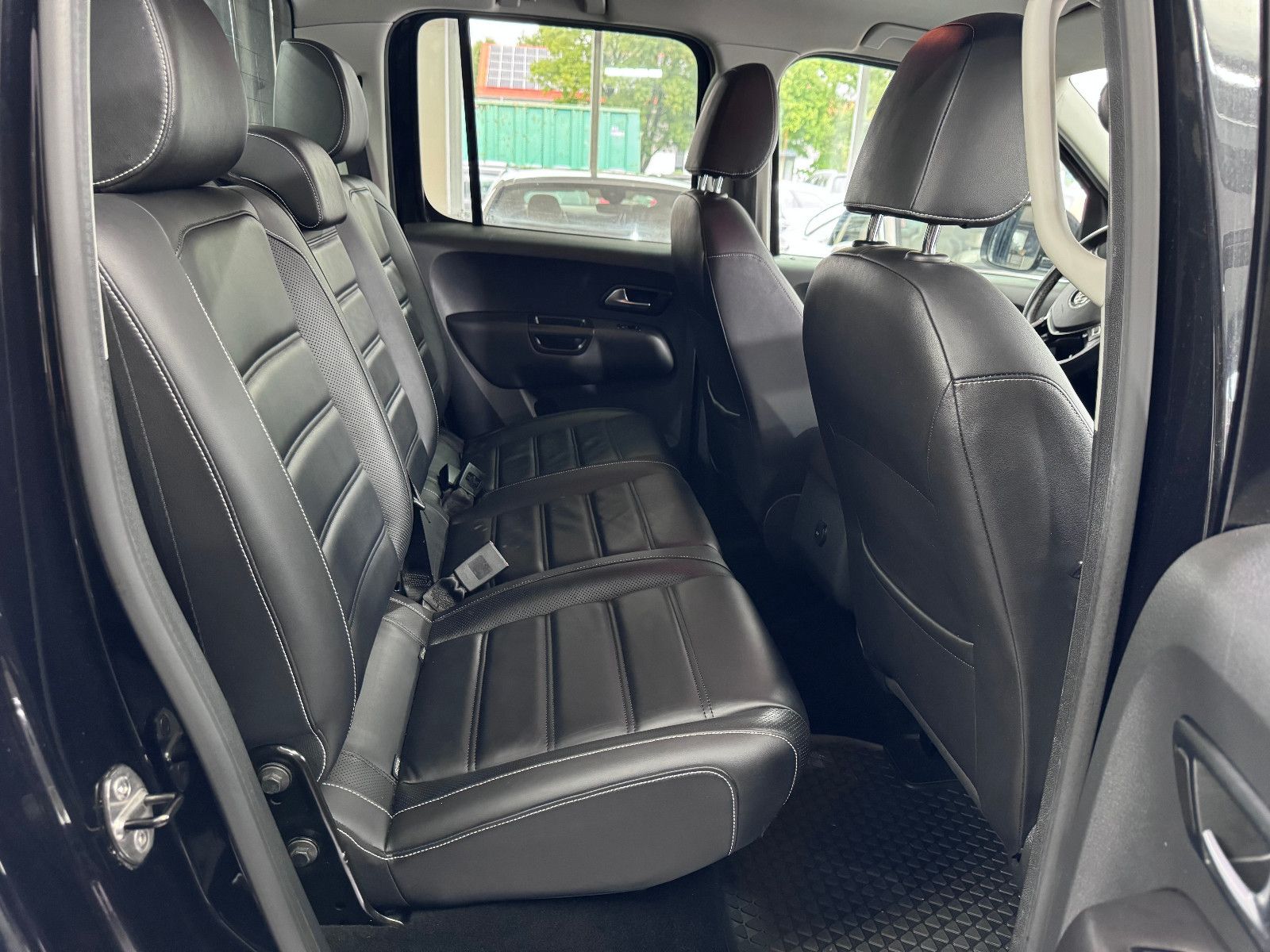 Fahrzeugabbildung Volkswagen Amarok Aventura DoubleCab 4Motion*LEDER*NAVI*DSG