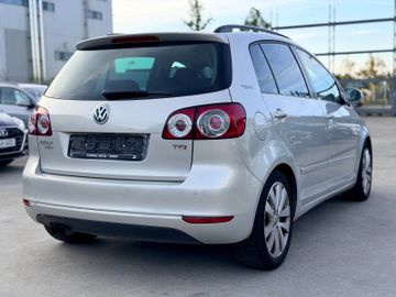 Volkswagen Golf - 4