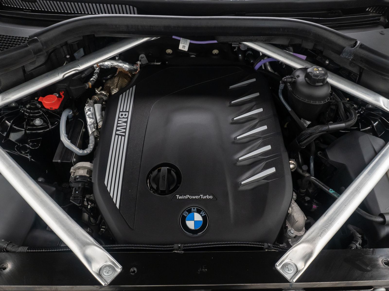 Fahrzeugabbildung BMW X5 xD40d M Sport 360° Laser DAB H/K HUD Panorama