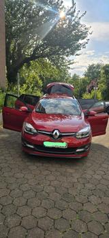 Renault Megane TÜV 01/2026 Top gepflegt - Renault Megane mit Benzin-Antrieb: Kombi, 2.0