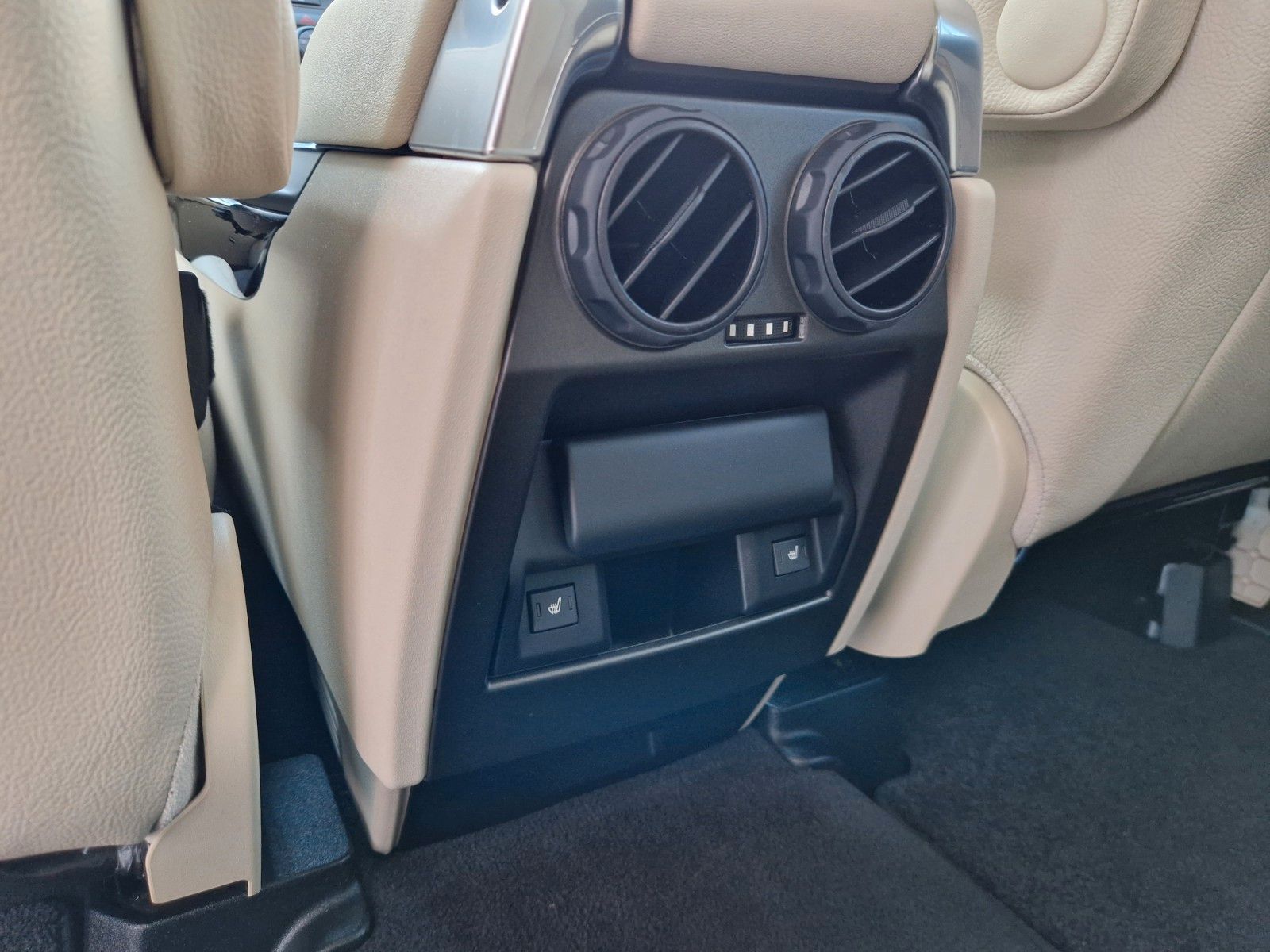 Fahrzeugabbildung Land Rover Range Rover Sport*Schiebedach*Motorrevision