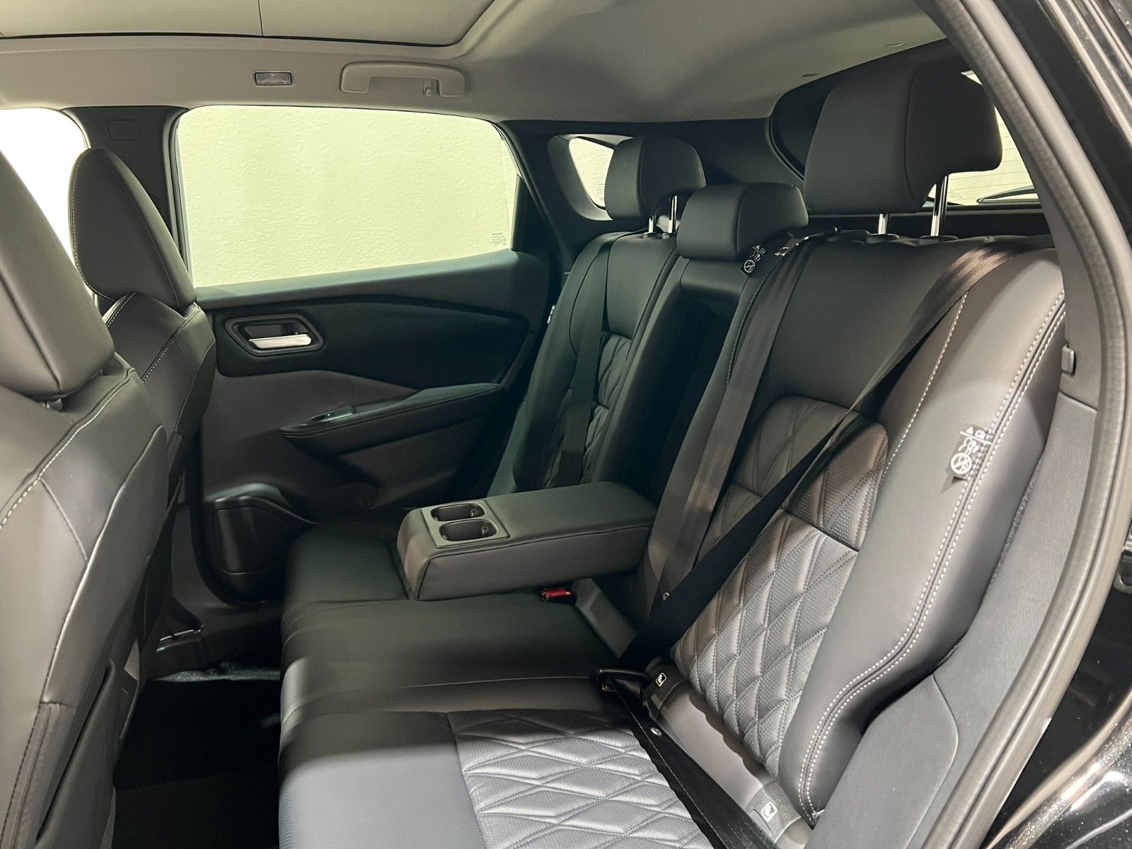 Fahrzeugabbildung Nissan Qashqai 1.3 MHEV -X-tronic Tekna+Premium