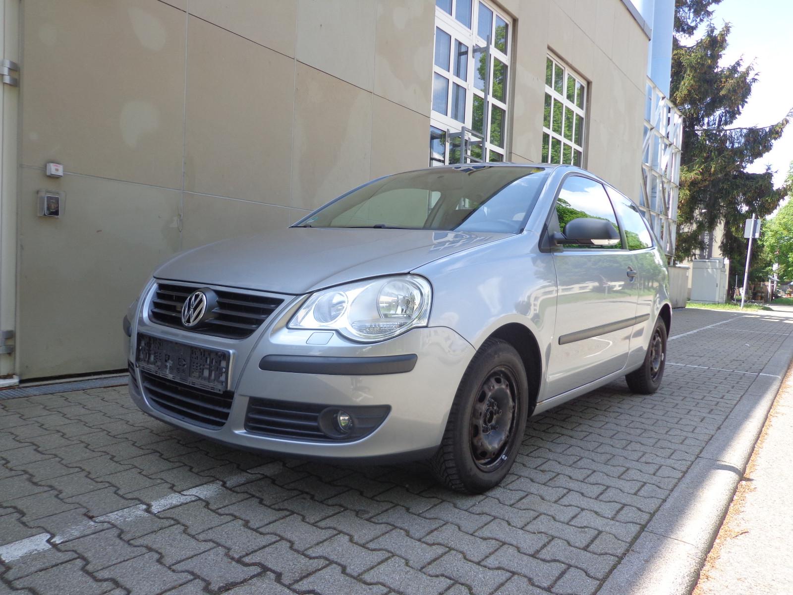 Volkswagen Polo IV Tour Klima Sitzheiz Pdc Tempomat Bordco.