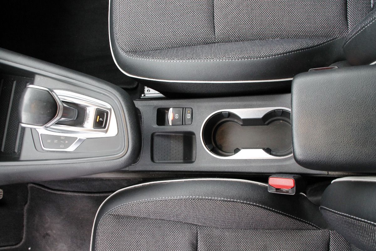 Fahrzeugabbildung Renault Captur II Intens