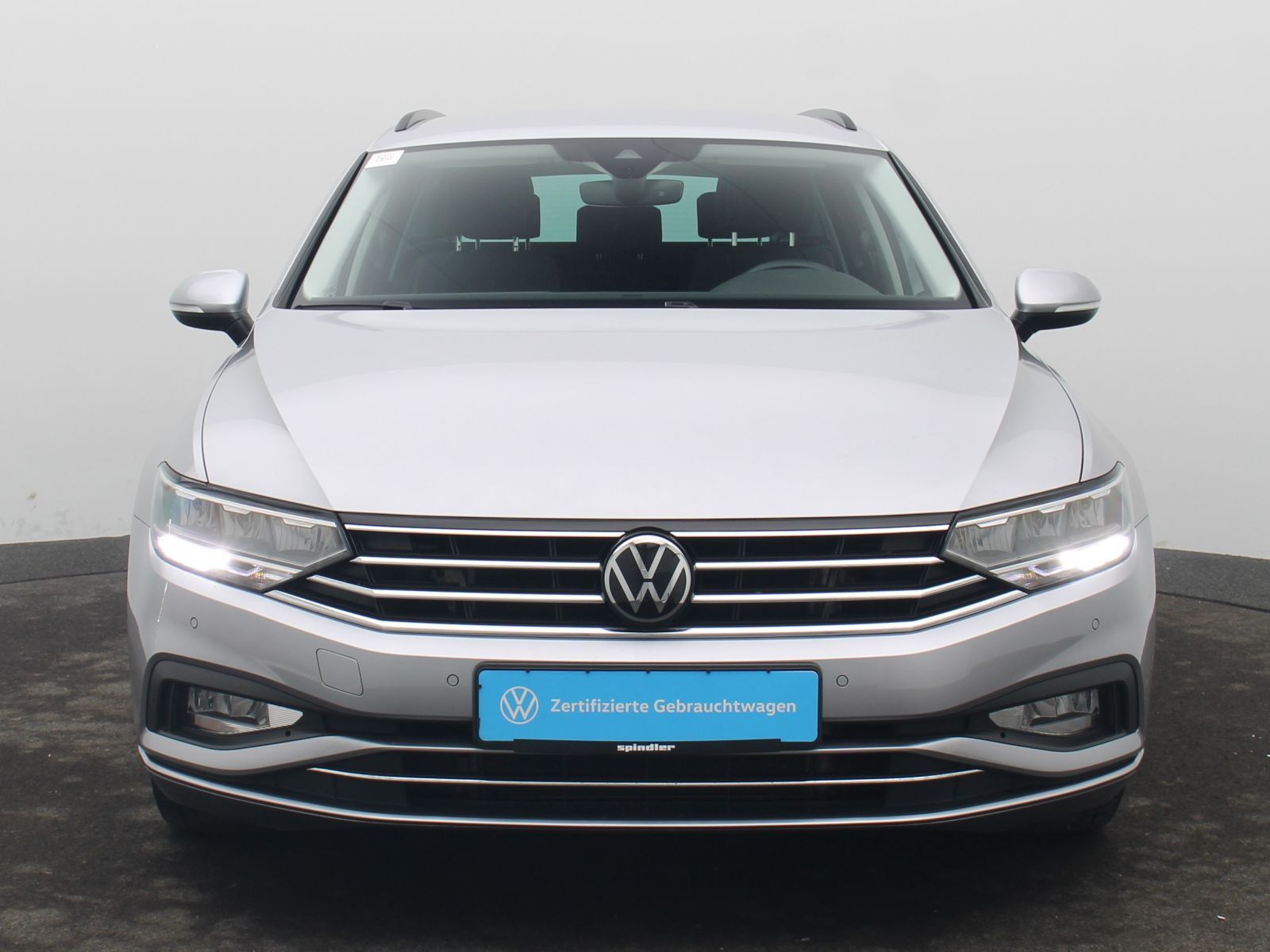 Volkswagen Passat Variant - Bild 3