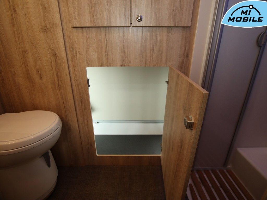 Fahrzeugabbildung Eura Mobil Integra Line 695 LF *Black Friday Deal*