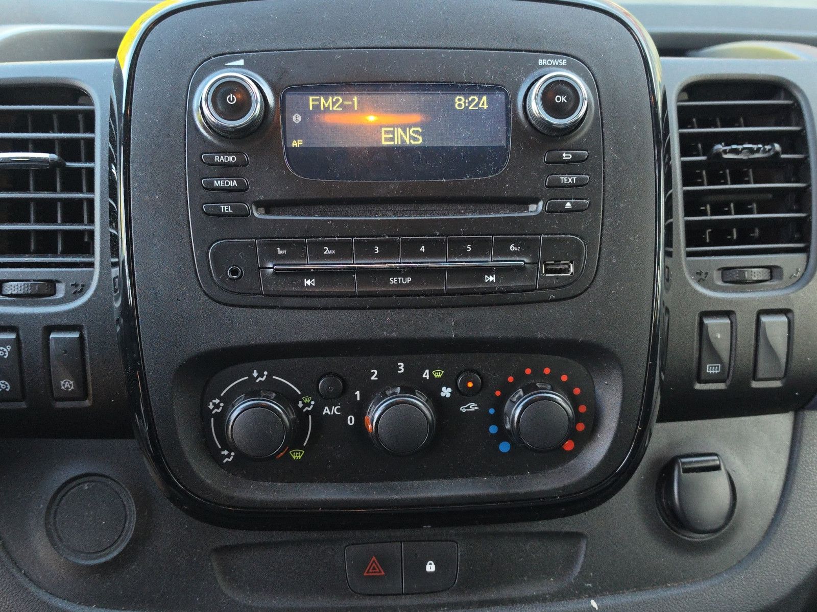 Fahrzeugabbildung Opel Vivaro B Kasten/Kombi Combi L1H1 2,7t 9-SITZER