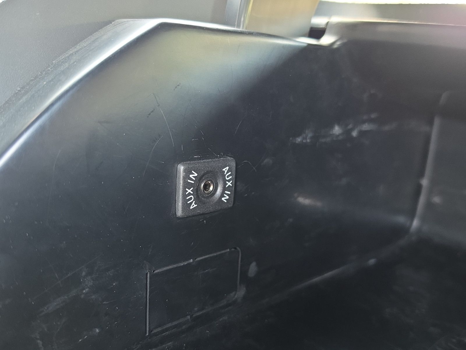 Fahrzeugabbildung Volkswagen T5 Transporter Bus Caravelle Trendline Aus 1Hand