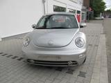 Volkswagen 2 x VW New Beetle 9C En Vogue + Ersatzteil... - Volkswagen New Beetle aus 2001