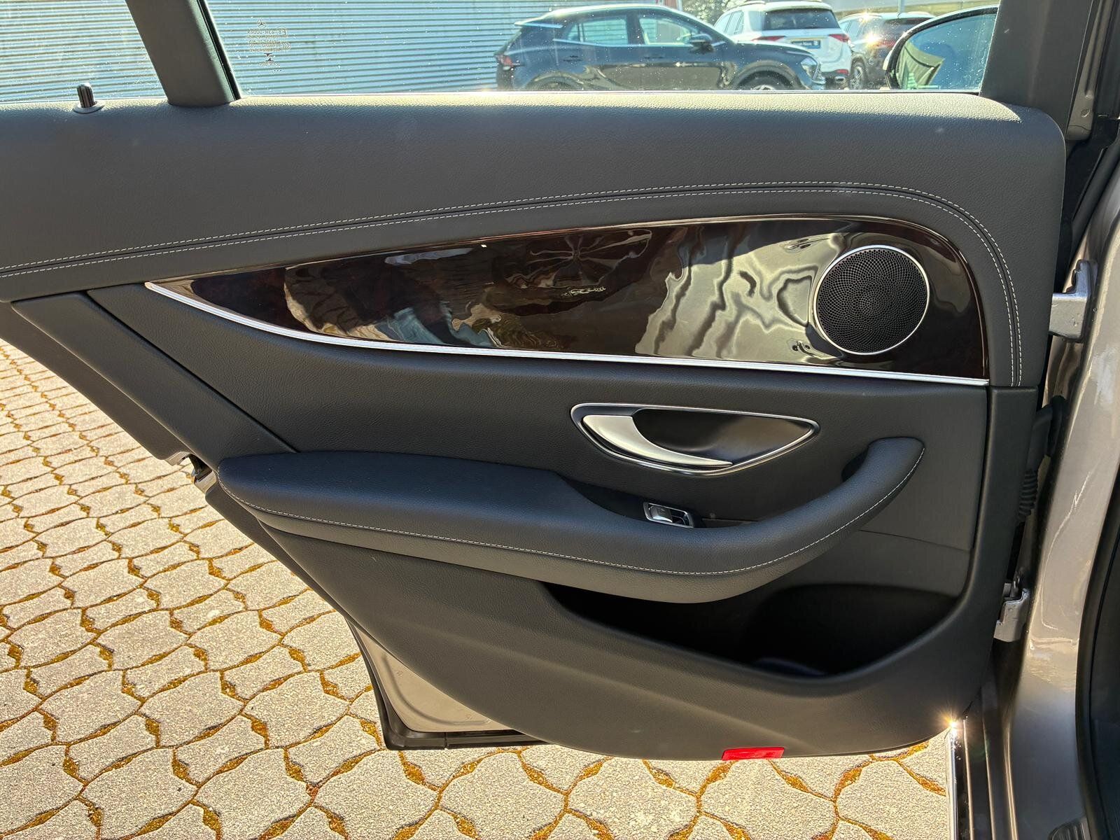 Mercedes-Benz E 220d Exclusive MBUX/Widescreen/LED/RFK/Ambient foto 18