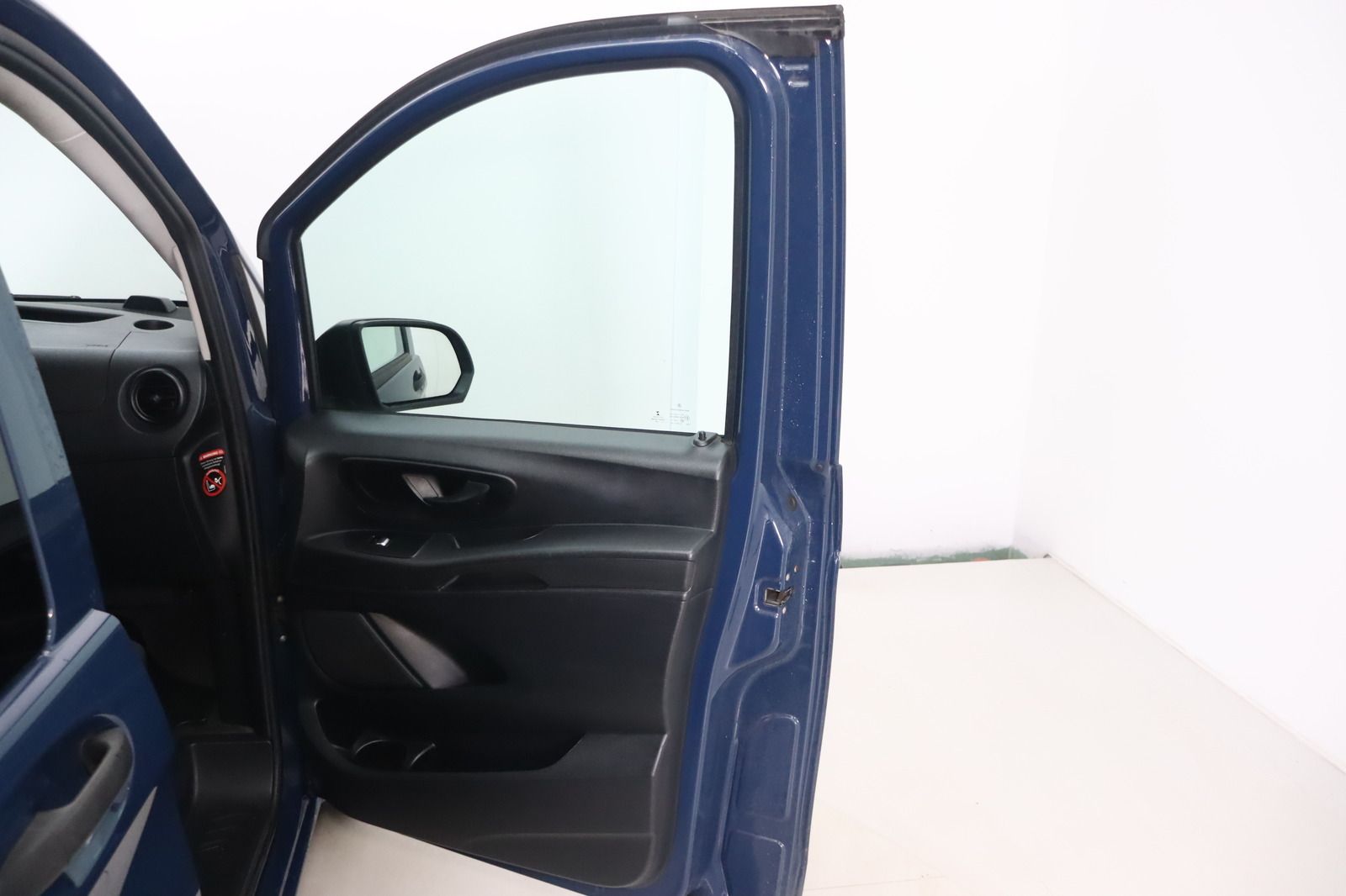 Fahrzeugabbildung Mercedes-Benz Vito 116 CDI lang * LED * Navi