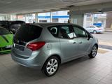 Opel Meriva B 1.4 Design Edition PDC SHZ Klima Tempom - silberne Opel Meriva