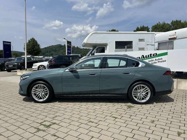 BMW i5 eDrive40 Lim. Komfortzugang aut. Heckkl foto 3