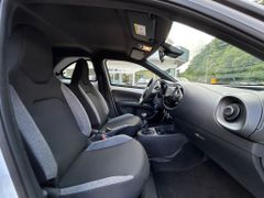 TOYOTA Aygo X Business Edition (AB7)