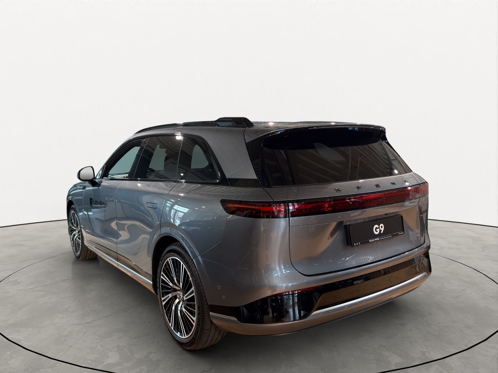 XPENG G9