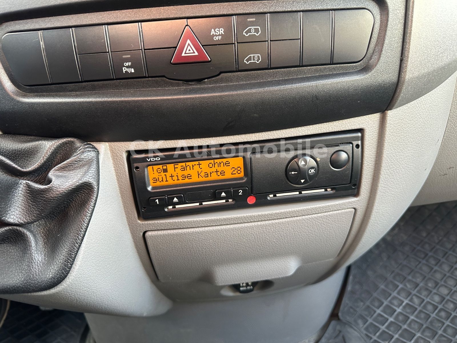 Fahrzeugabbildung Mercedes-Benz Sprinter II Kasten 316 CDI Mixto Maxi/ 5 Sitze