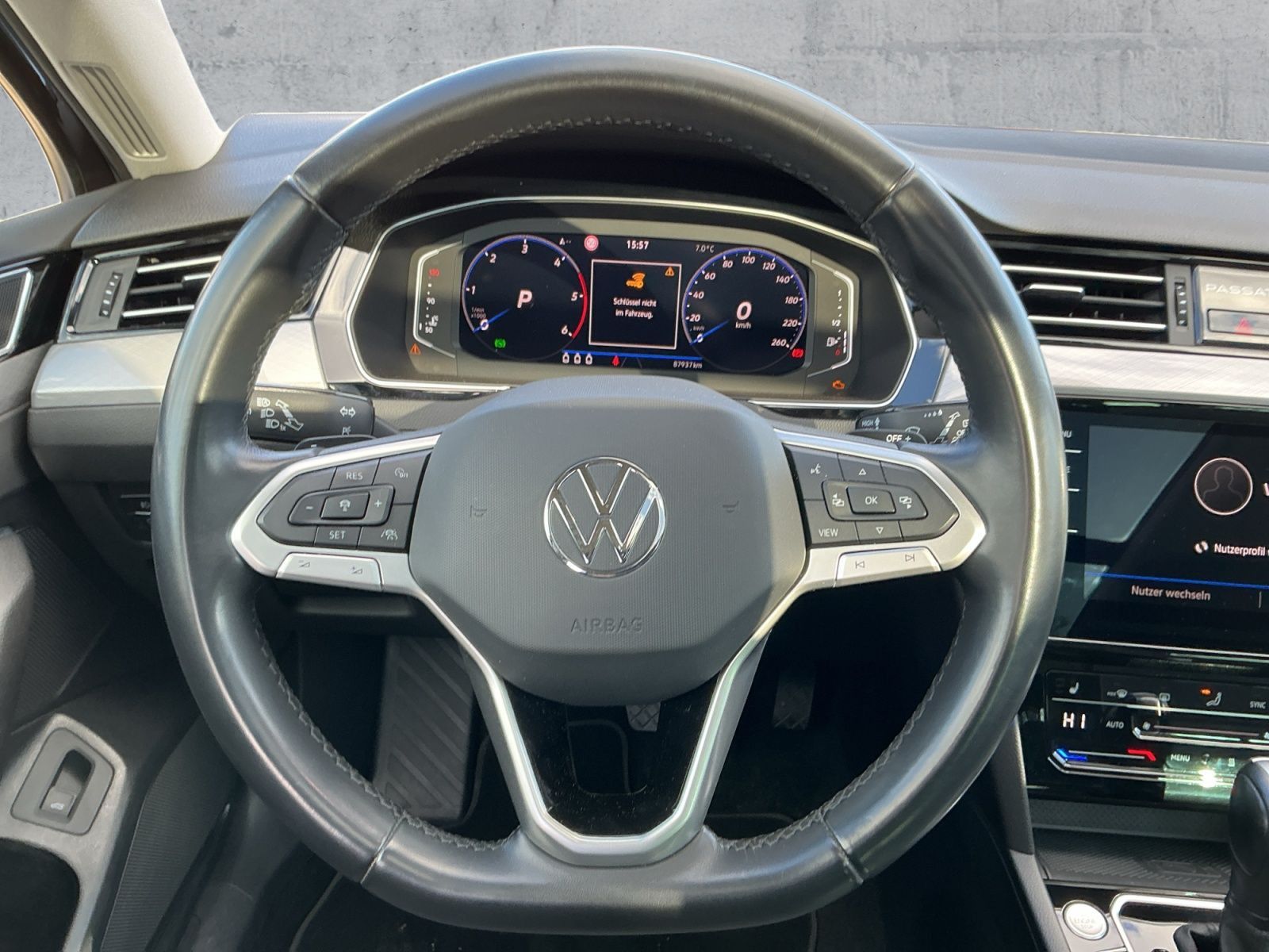 Volkswagen Passat Variant - Bild 10