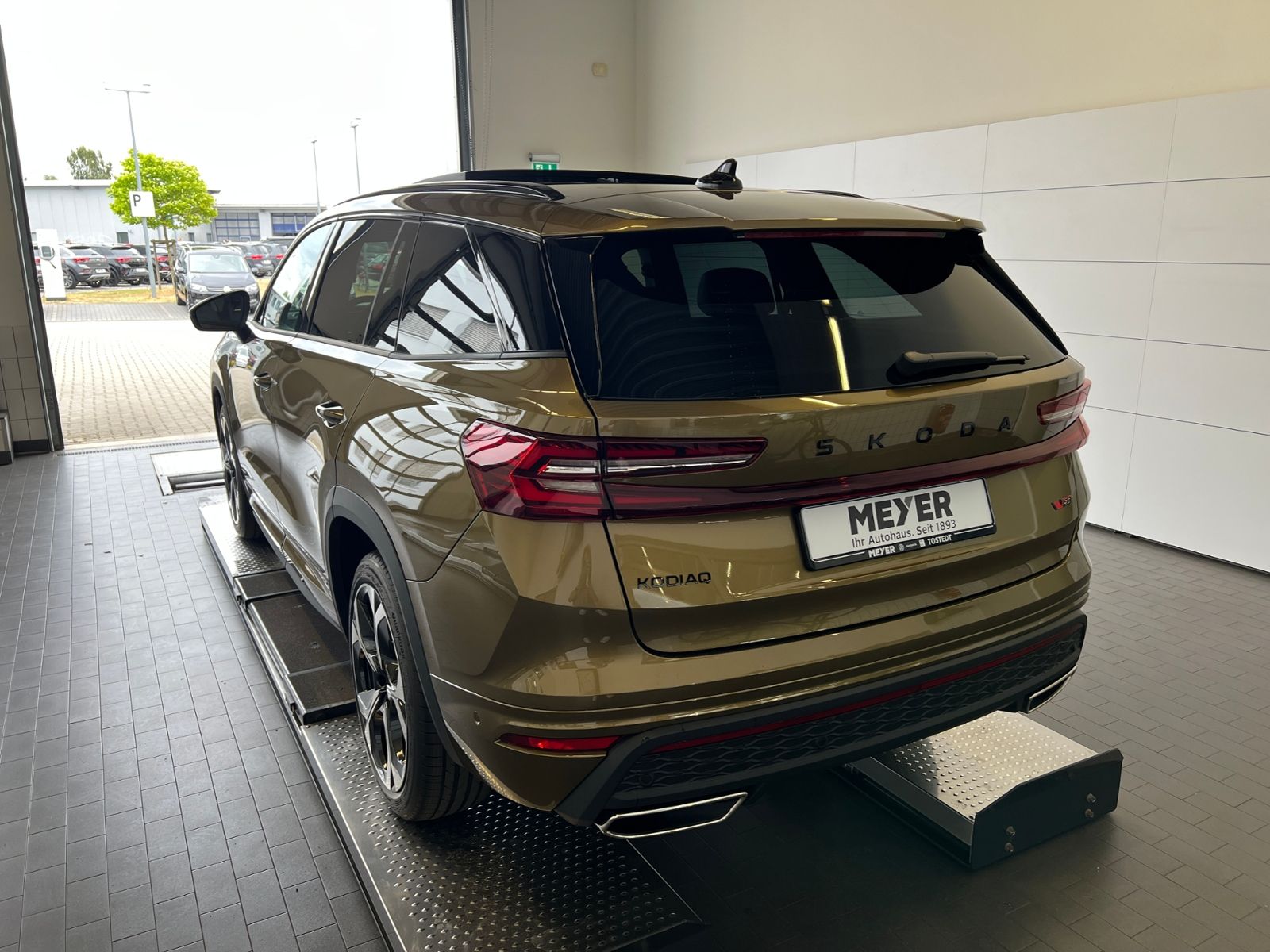 Fahrzeugabbildung SKODA Kodiaq RS 2.0 TSI DSG 4x4 *CANTON, Panorama, Sta
