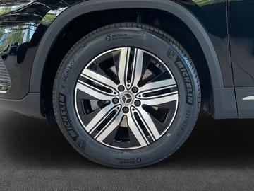 صورة 8 لـ 2025 Mercedes-BENZ EQA
