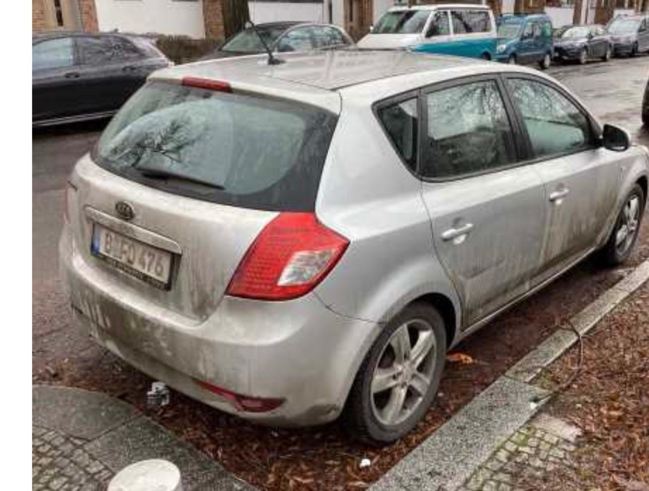 Kia cee'd 2012 — photo 9