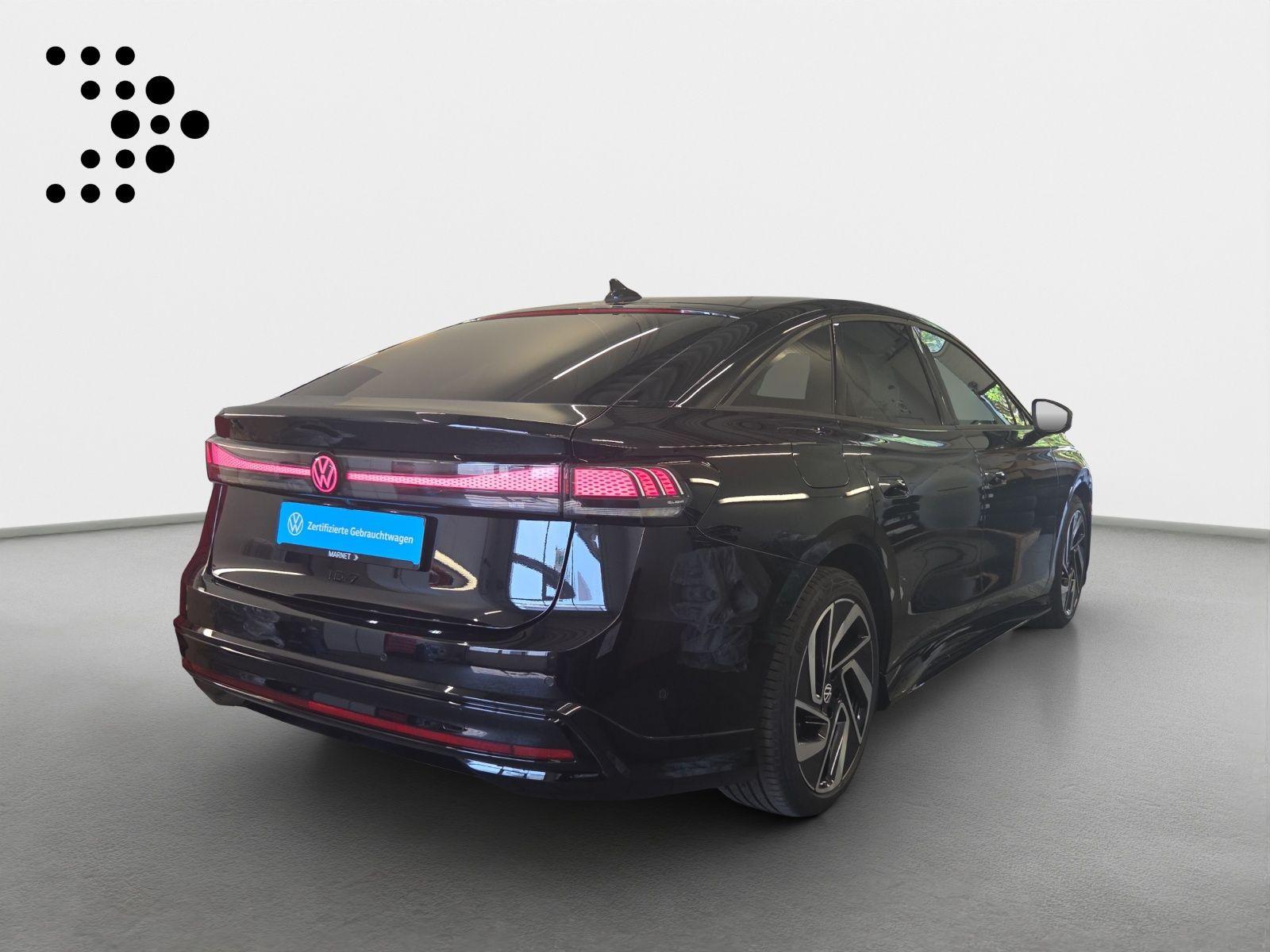 Volkswagen ID.7 Pro Black Style *Navi*Wärmep*IQ-Light*IQ-Dr