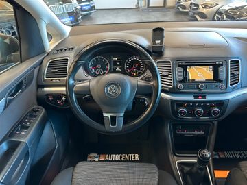 Volkswagen Sharan*7-Sitzer*3-ZONEN*SZHZ*NAVI*TEMPO*AHK*PDC
