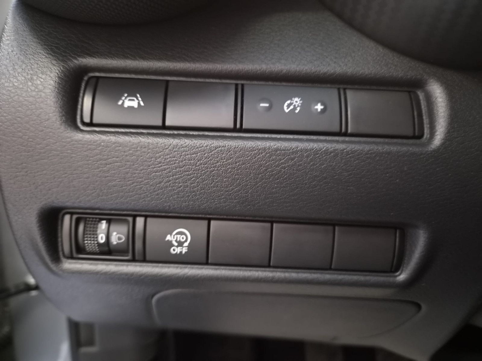 Fahrzeugabbildung Nissan Juke Acenta / KAMERA / SCHECKHEFT / 1. HAND