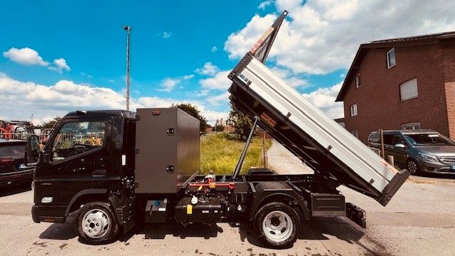FUSO Canter 3 C 15 Hinterkipper und Werkzeugschrank