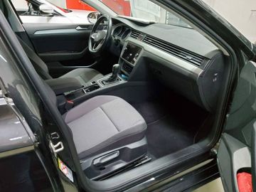 Volkswagen Passat Variant - 5