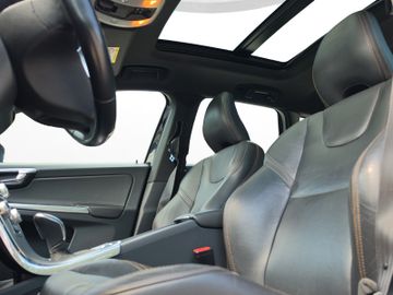 Volvo XC60 - 11