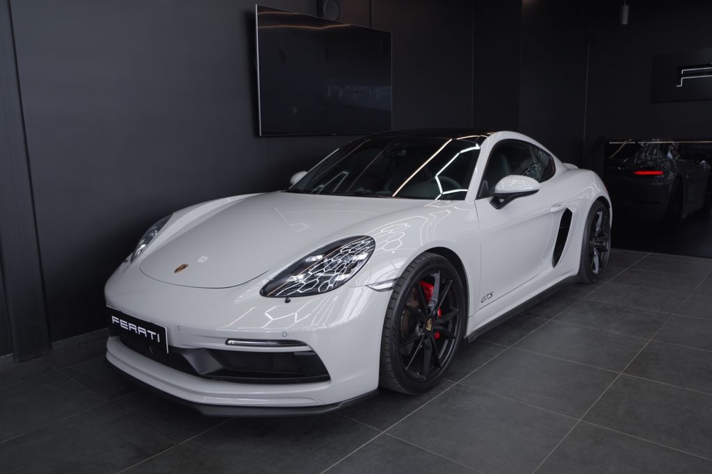 Porsche Cayman