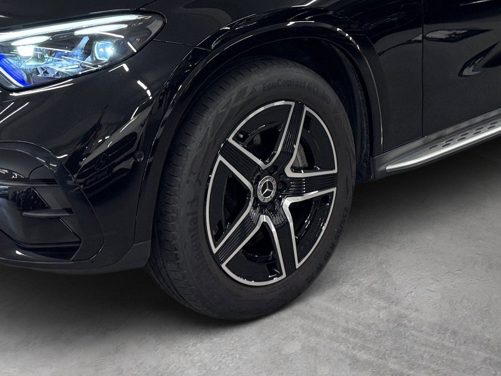 Fahrzeugabbildung Mercedes-Benz GLC 300 d 4M AMG*Pano*HUD*Burmester*Distron*360*