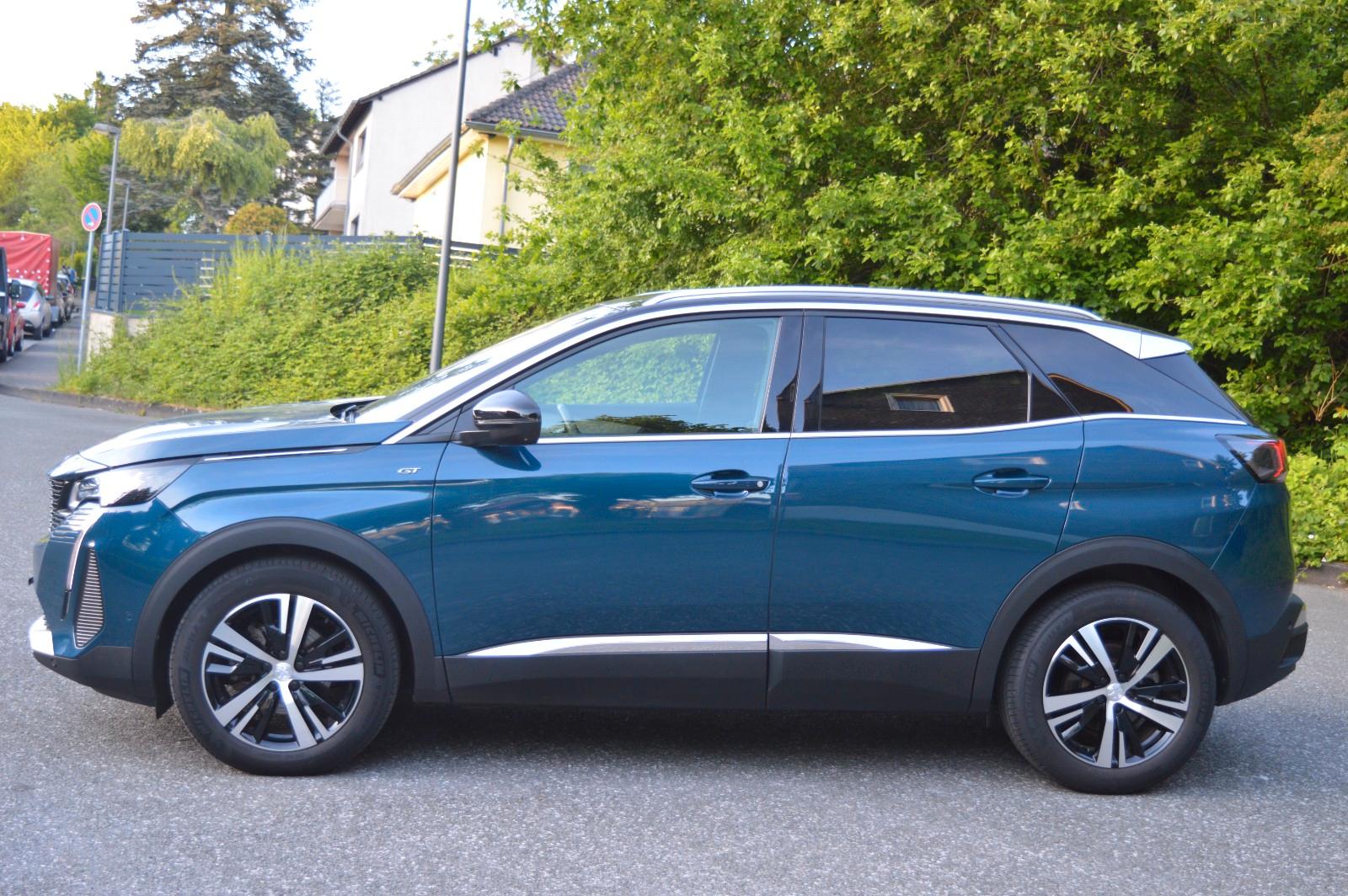 Peugeot 3008 GT EAT8 ACC-SPORT-Automat.Leder-Kamera-Pdc-