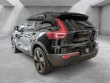 Volvo XC40 2.0 Plus Black Edition 2WD ACC FACEL. LED - Volvo XC40 Gebrauchtwagen