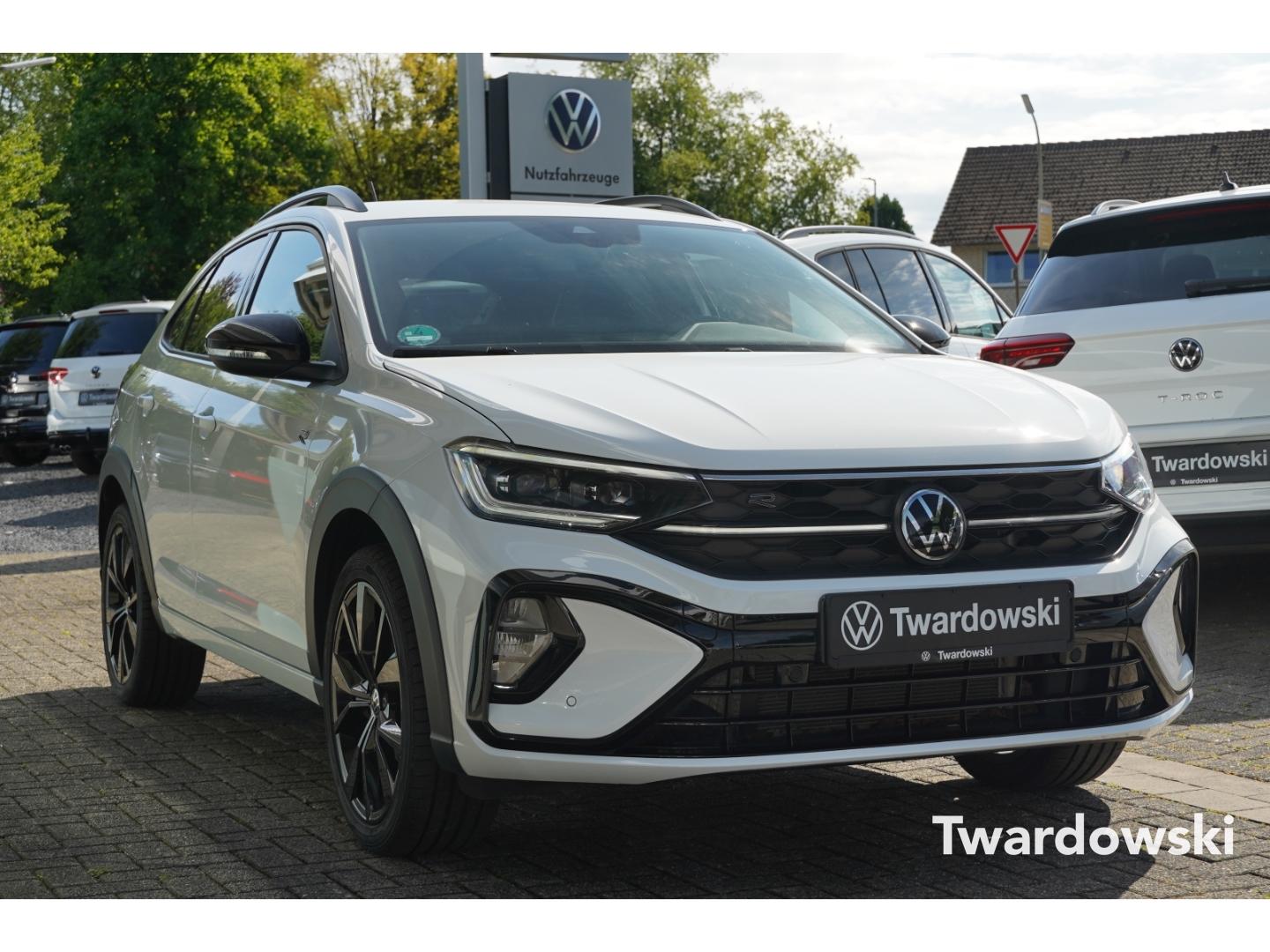 Volkswagen Taigo R-Line AHK ACC Navi Kamera 18'' Black Styl