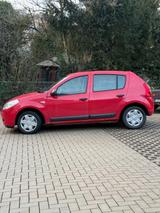 Dacia Sandero Ambiance 1.Hand / Allwetter / ISO-FIX - Dacia Sandero Gebrauchtwagen in Köln