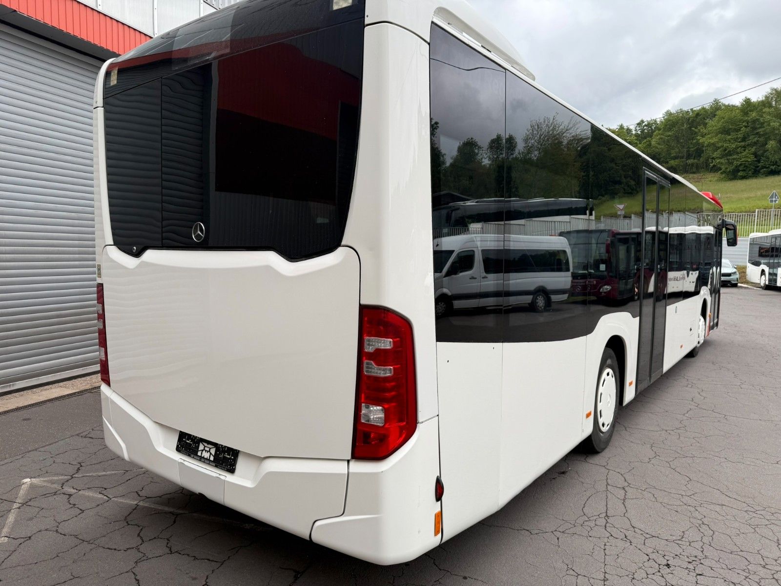 MERCEDES-BENZ  2013 - Image 8 of 23