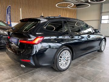BMW 318d  Touring  Sport Line  *1.HAND*LED*NAVI*PDC*