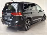 Volkswagen Touran 2.0 TDI DSG Highline NAV+LED+ACC+PANO+KAM - Volkswagen Gebrauchtwagen in Oldenburg